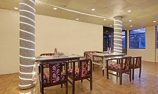 Treebo Kosmos Anamika, 1 Km From Nainital Lake