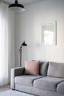 2ndhomes Station Apartment