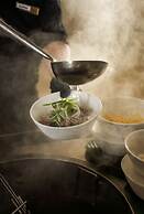 Wyndham Hoi An Royal Beachfront Resort & Villas