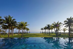 Wyndham Hoi An Royal Beachfront Resort & Villas