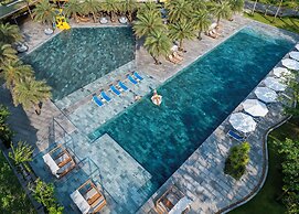 Wyndham Hoi An Royal Beachfront Resort & Villas