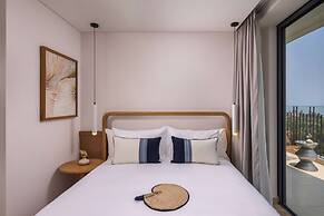 Wyndham Hoi An Royal Beachfront Resort & Villas