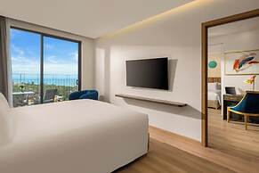 Wyndham Hoi An Royal Beachfront Resort & Villas