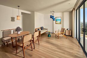 Wyndham Hoi An Royal Beachfront Resort & Villas