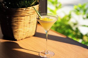 Wyndham Hoi An Royal Beachfront Resort & Villas