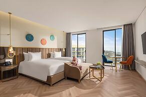 Wyndham Hoi An Royal Beachfront Resort & Villas