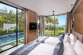 Wyndham Hoi An Royal Beachfront Resort & Villas