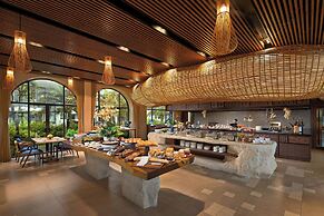 Wyndham Hoi An Royal Beachfront Resort & Villas