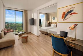 Wyndham Hoi An Royal Beachfront Resort & Villas