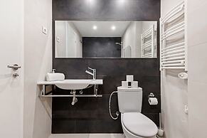 Modern and Chic Apartments in Gracia