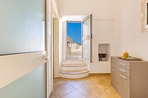 3185 Una Finestra sul Porto by Barbarhouse