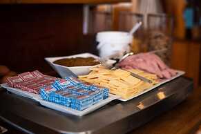 HOTEL LE CHARDON BLEU