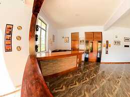 Sandmark Hotel Serengeti