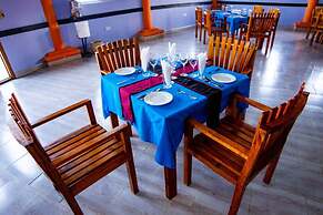 Sandmark Hotel Serengeti