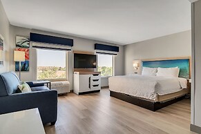 Holiday Inn Express and Suites Destin Miramar Beach by IHG