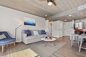 Modern Mountain Escape