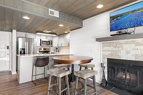 Modern Mountain Escape