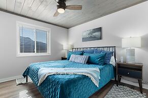 Modern Mountain Escape