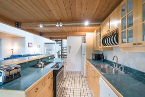 Mountainside Inn 101 2 Bedroom Condo by Alpine Lodging Telluride