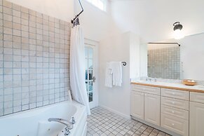 Mountainside Inn 101 2 Bedroom Condo by Alpine Lodging Telluride