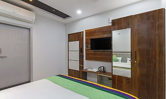 Treebo Abhi Suites, 400 M From Guntur Junction