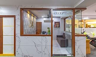 Treebo Abhi Suites, 400 M From Guntur Junction