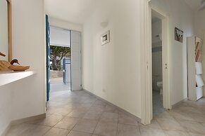 3184 Villino La Tramontana by Barbarhouse