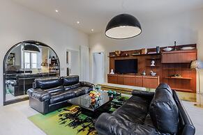 Casa Designer in Lucca