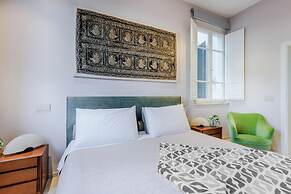 Casa Designer in Lucca