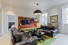 Casa Designer in Lucca