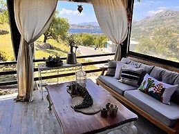 Valentina Tiny House with Sea View