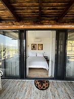 Valentina Tiny House with Sea View