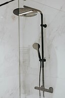 Museum View - Bright and Spacious Apartment