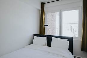 Museum View - Bright and Spacious Apartment