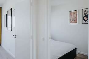 Museum View - Bright and Spacious Apartment