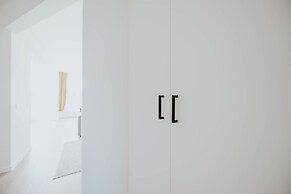 Museum View - Bright and Spacious Apartment