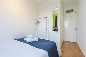 Impeccable 4-bed House With Garden in Brixton