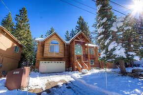 Pine Mountain Paradise 3 Bedroom Home by RedAwning