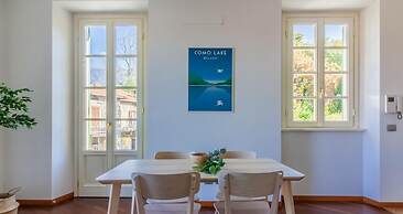 Green Rose by Wonderful Italy