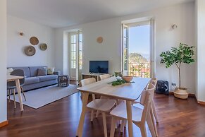 Green Rose by Wonderful Italy