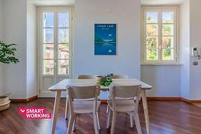 Green Rose by Wonderful Italy