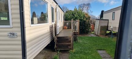 Lovely 3-bed Caravan in Foel, Welshpool
