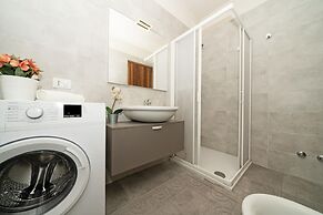 Lauri 0 18 by Wonderful Italy