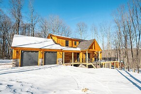 Honey Bear Hideaway by Taylor Made Deep Creek