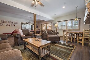 Honey Bear Hideaway by Taylor Made Deep Creek