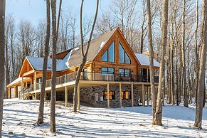 Honey Bear Hideaway by Taylor Made Deep Creek