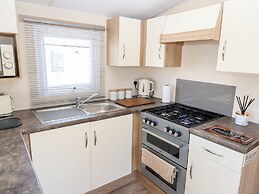 3 Bed New Lodge - 7 Lakes Country Park Dn17