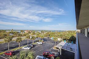 Ocean House 311 by Distinctive Beach Rentals