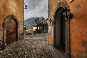 Loppia Bay by Wonderful Italy