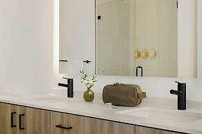 Sonder by Marriott Bonvoy Market Hall Apartments West Loop